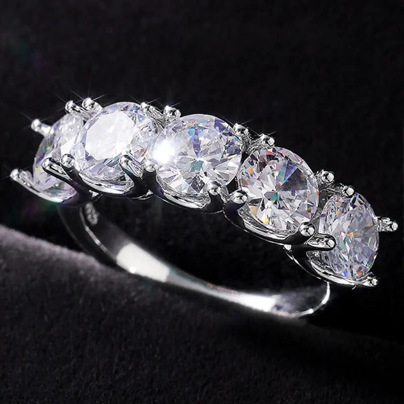 New Fashion Round Diamond Ring Zircon Ring - Lunova-Roma