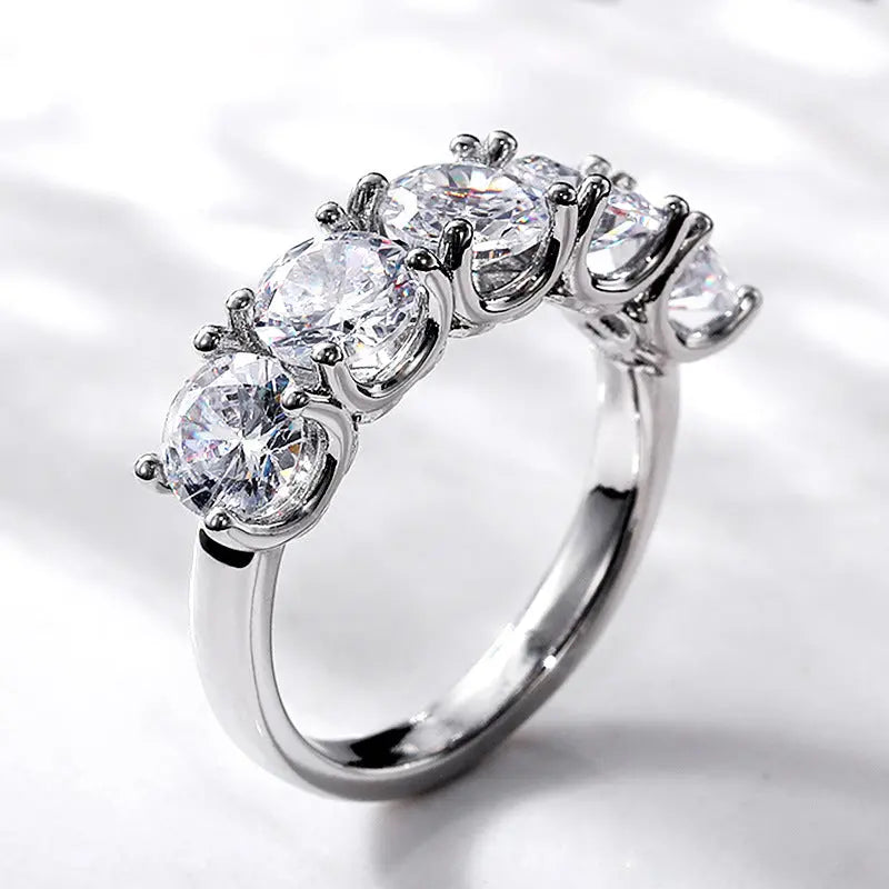 New Fashion Round Diamond Ring Zircon Ring - Lunova-Roma