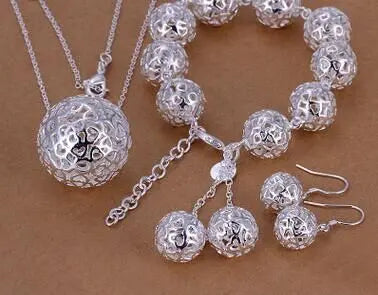 Exquisite Jewelry Silver-plated Three-dimensional Ball Pendant Jewelry Lunova-roma