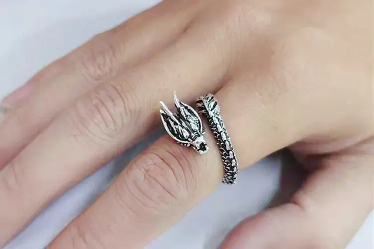 Personalized Retro Domineering Dragon Ring Ring - Lunova-Roma