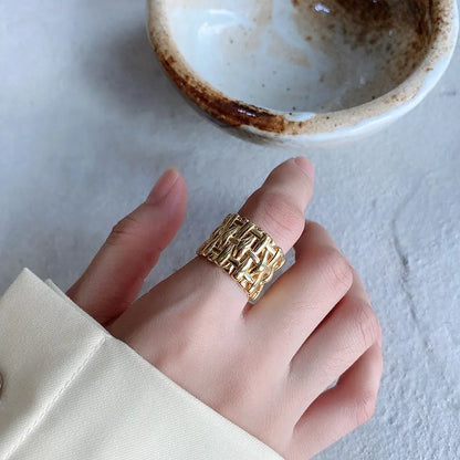 Woven Ring Women European And American Hollow Cross Wide Version Live  Simple Ring - Lunova-Roma