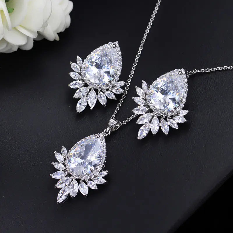 AAA jewelry chain, bridal banquet, dinner Jewelry Set - Lunova-Roma