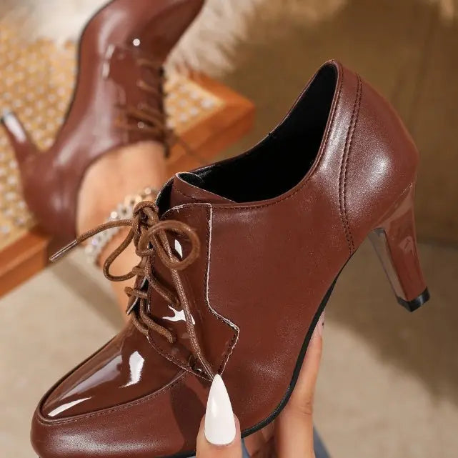 Womens Deep-V-cut Pointed-toe High-heeled Bootsversatile And Easy To Style Lunova-roma